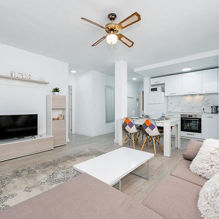 Apartamento En Centro Torrevieja Kültér fotó