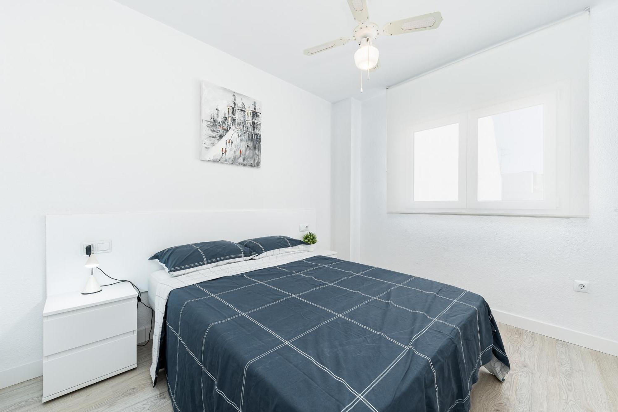 Apartamento En Centro Torrevieja Kültér fotó
