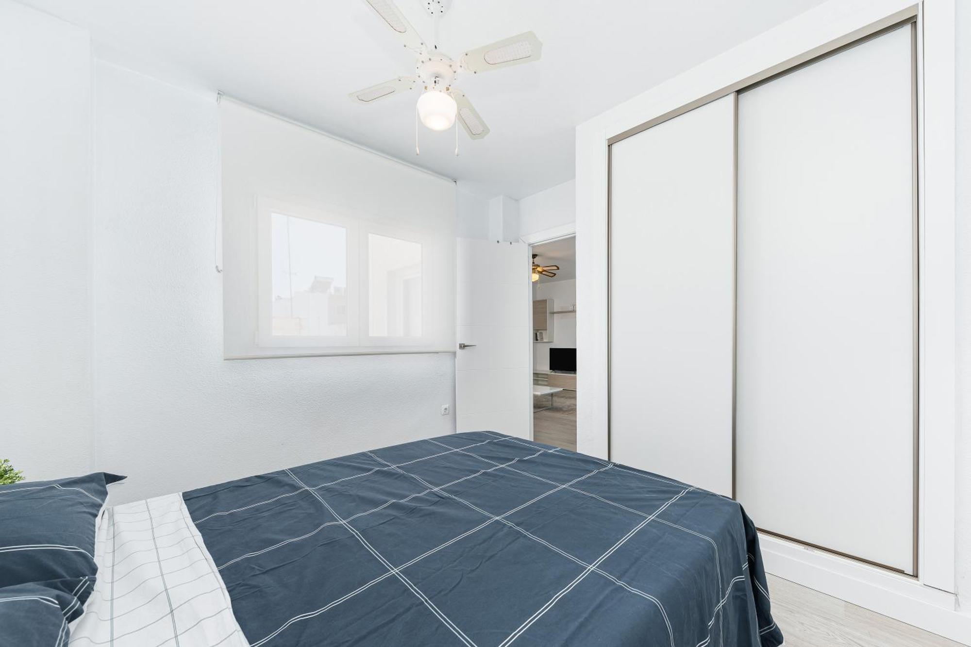 Apartamento En Centro Torrevieja Kültér fotó